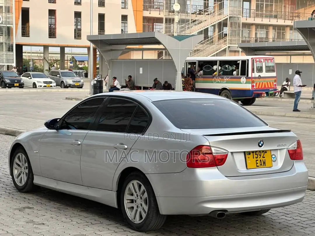 BMW 3 Series 2006 Silver