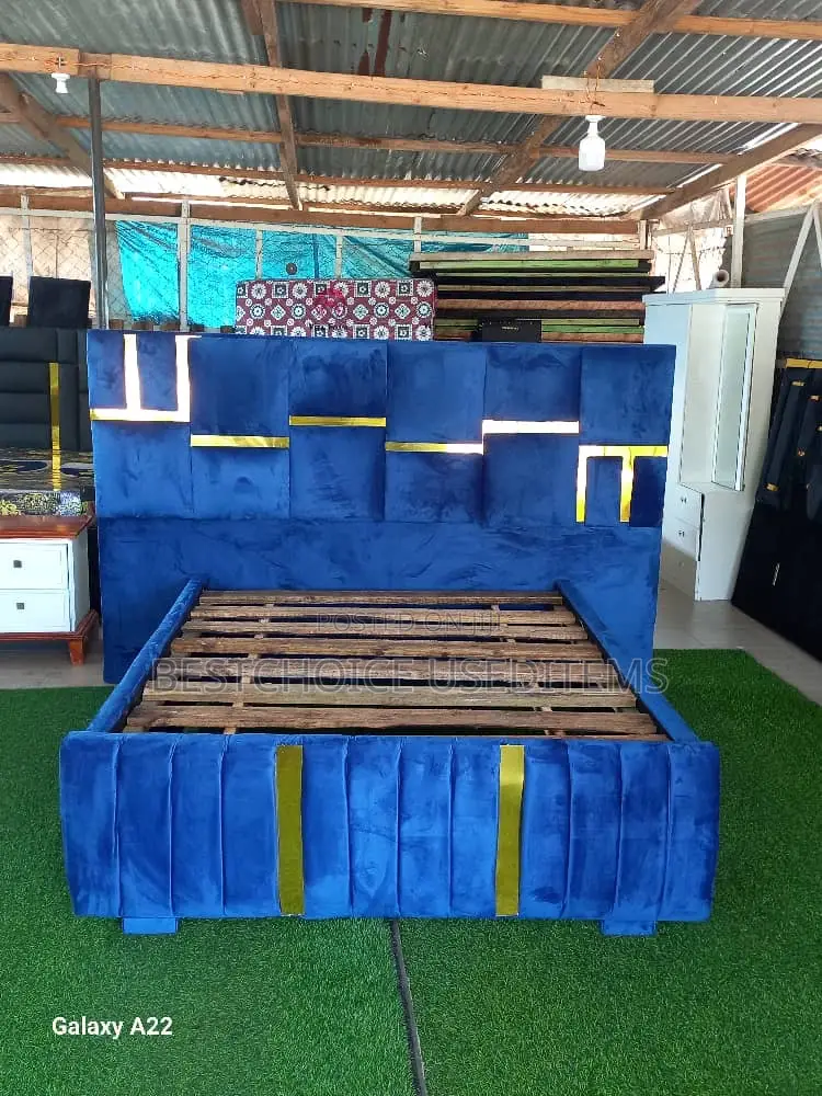 Sofabed Za Mbao 5/6 Mpya Kabisa Na Zipo Tayari Chagua