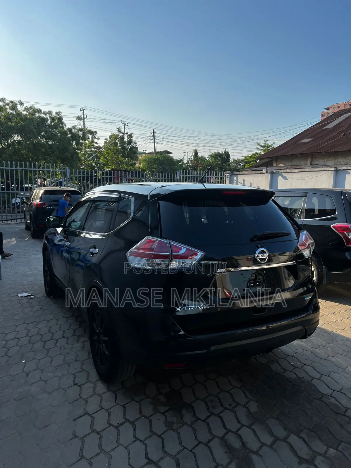 Nissan X-Trail 2.0 Petrol FWD 2014 Black