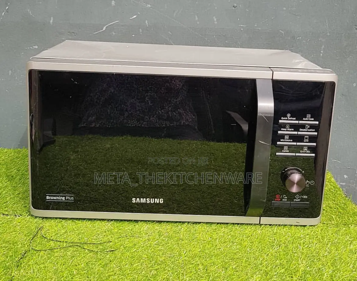 Samsung Digital Microwave Oven and Grill 23L