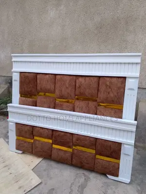 Sofa Bed 5/6 Na Urembo Wa Mbao Ngumy Pemben Za Kisasa Mno