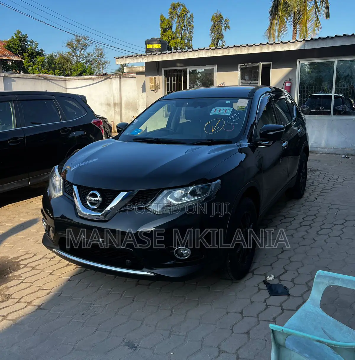 Nissan X-Trail 2.0 Petrol FWD 2014 Black