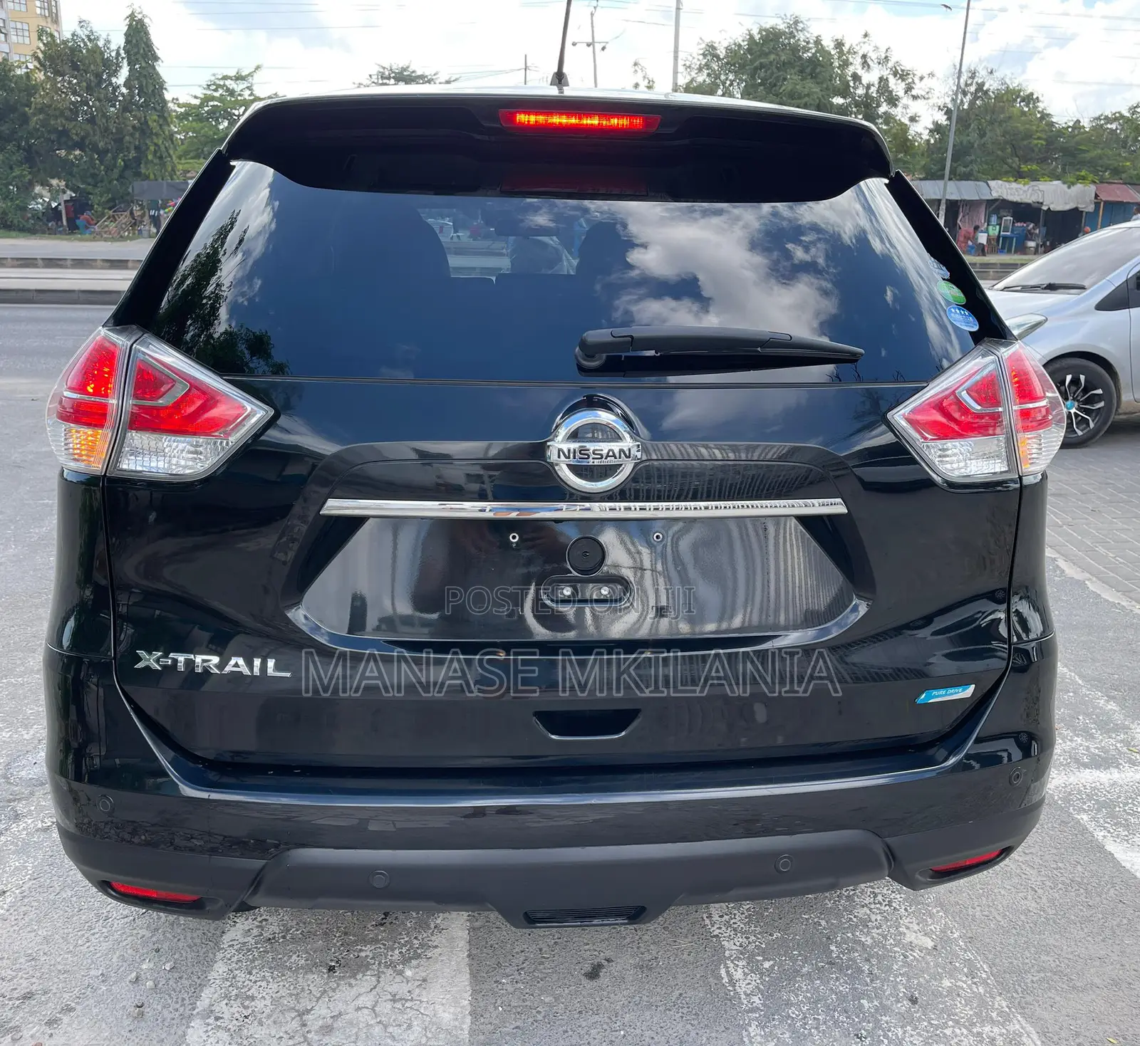 Nissan X-Trail 2.0 Petrol FWD 2014 Black