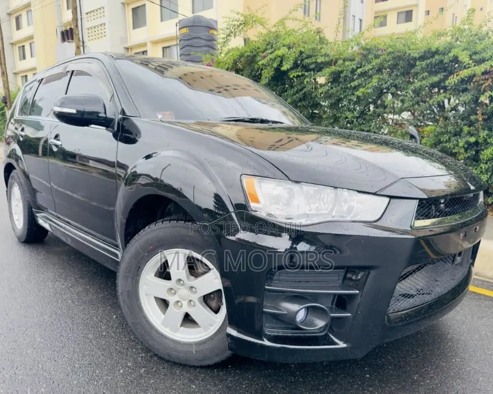 Mitsubishi Outlander 2011 Black