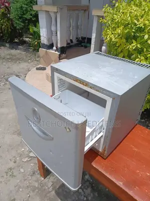 Mining Frij Linatunza Baridi Vizuri Sana Ni Used Clean