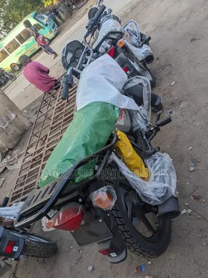 New Bajaj Boxer X125 2024 Black