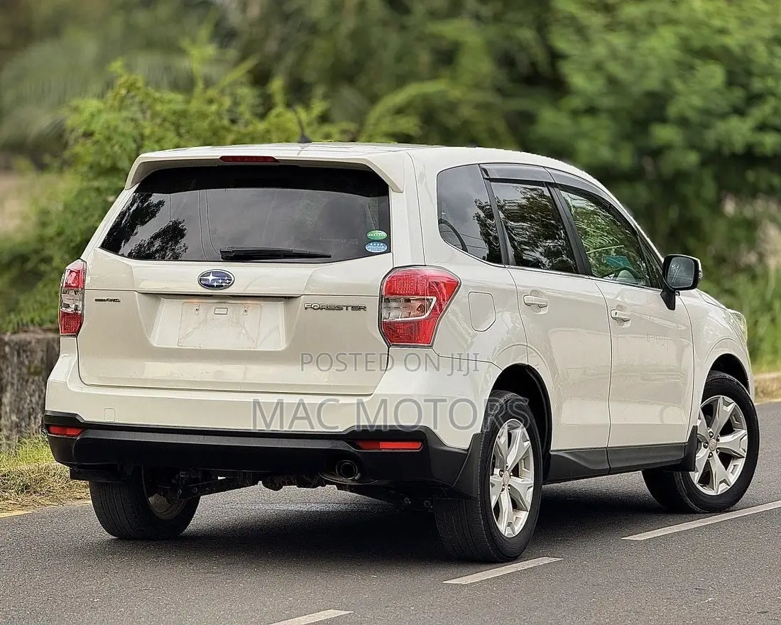 Subaru Forester 2013 Pearl