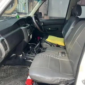 Nissan Patrol 2009 White