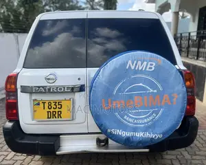 Nissan Patrol 2009 White