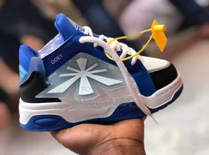 Unisex Sneakers Ooey Quality