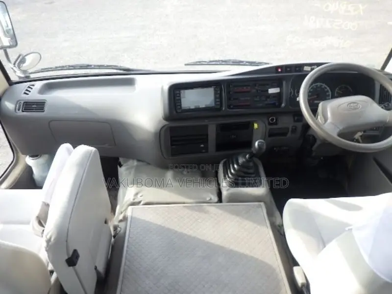 Toyota Coaster 2009 Beige