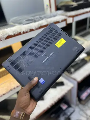 Laptop Dell Latitude 5400 8GB Intel Core I5 SSD 256GB