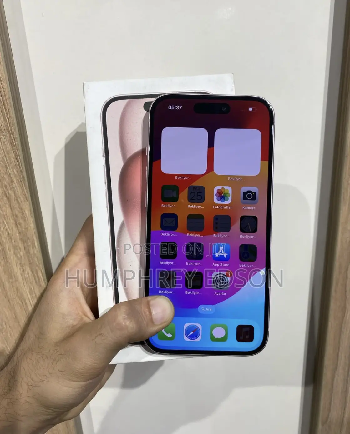 New Apple iPhone 15 128 GB Pink
