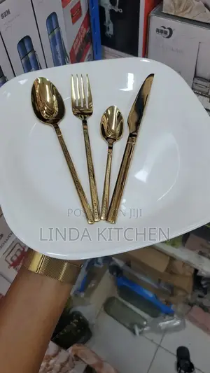 Photo - Gold Cuttery Set 24pcs