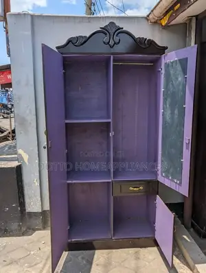 Mbao Ngumu Kabati Ngumu Kabisa Rangi Nzurii Mno Mpya