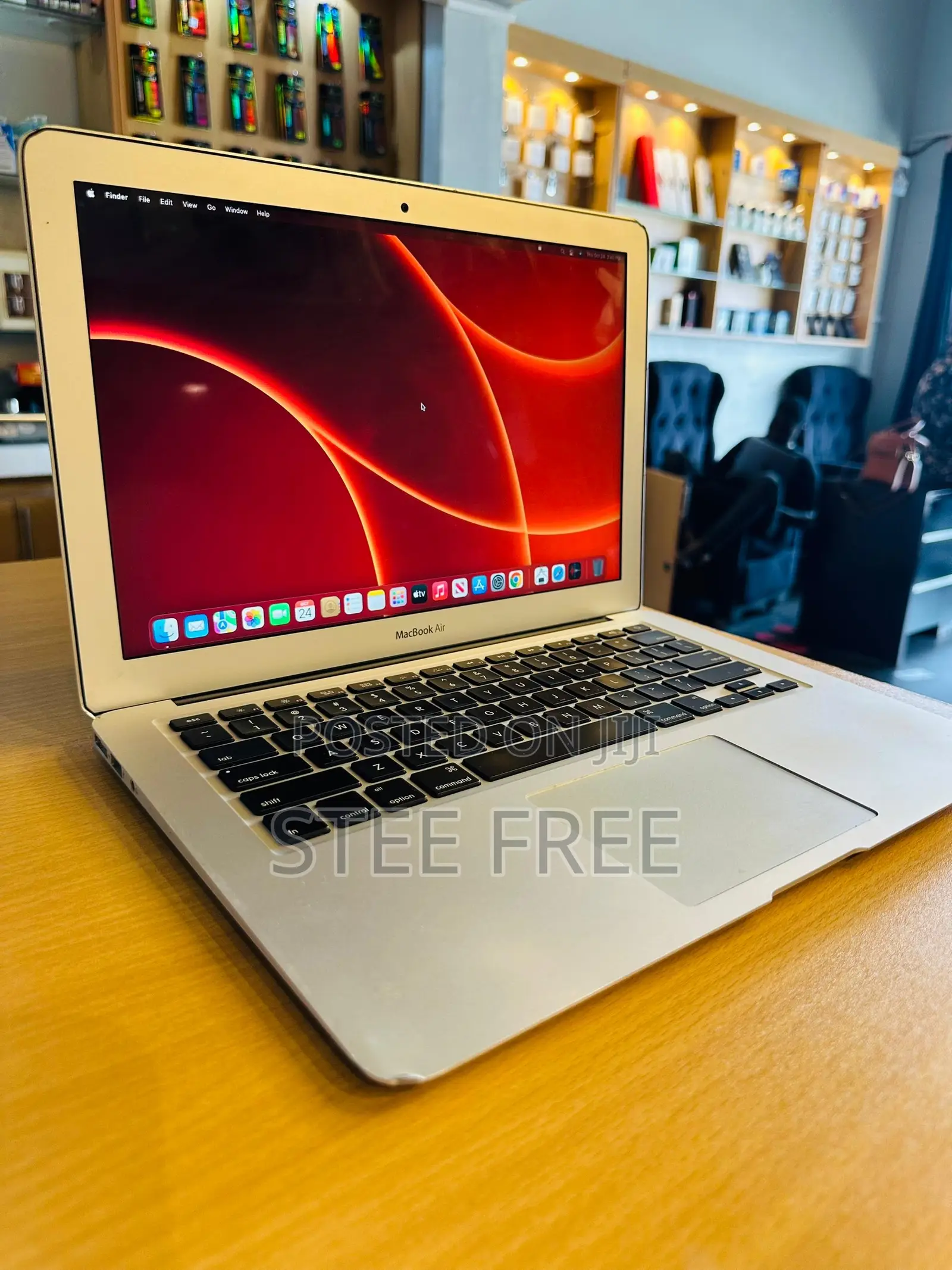 Laptop Apple MacBook Air 2015 8GB Intel Core I5 SSD 256GB