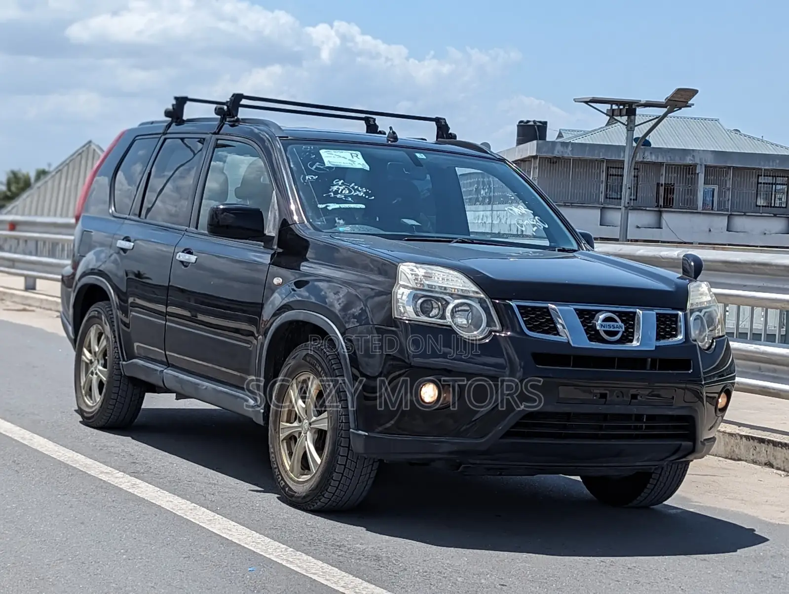 Nissan X-Trail 2012 Black