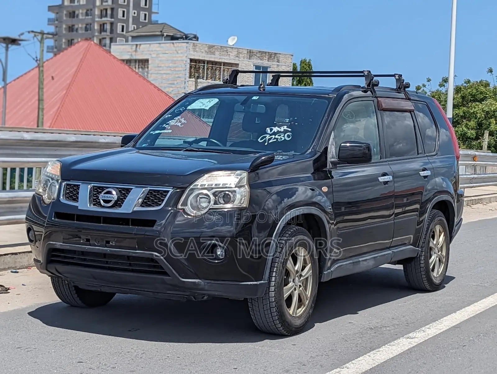 Nissan X-Trail 2012 Black