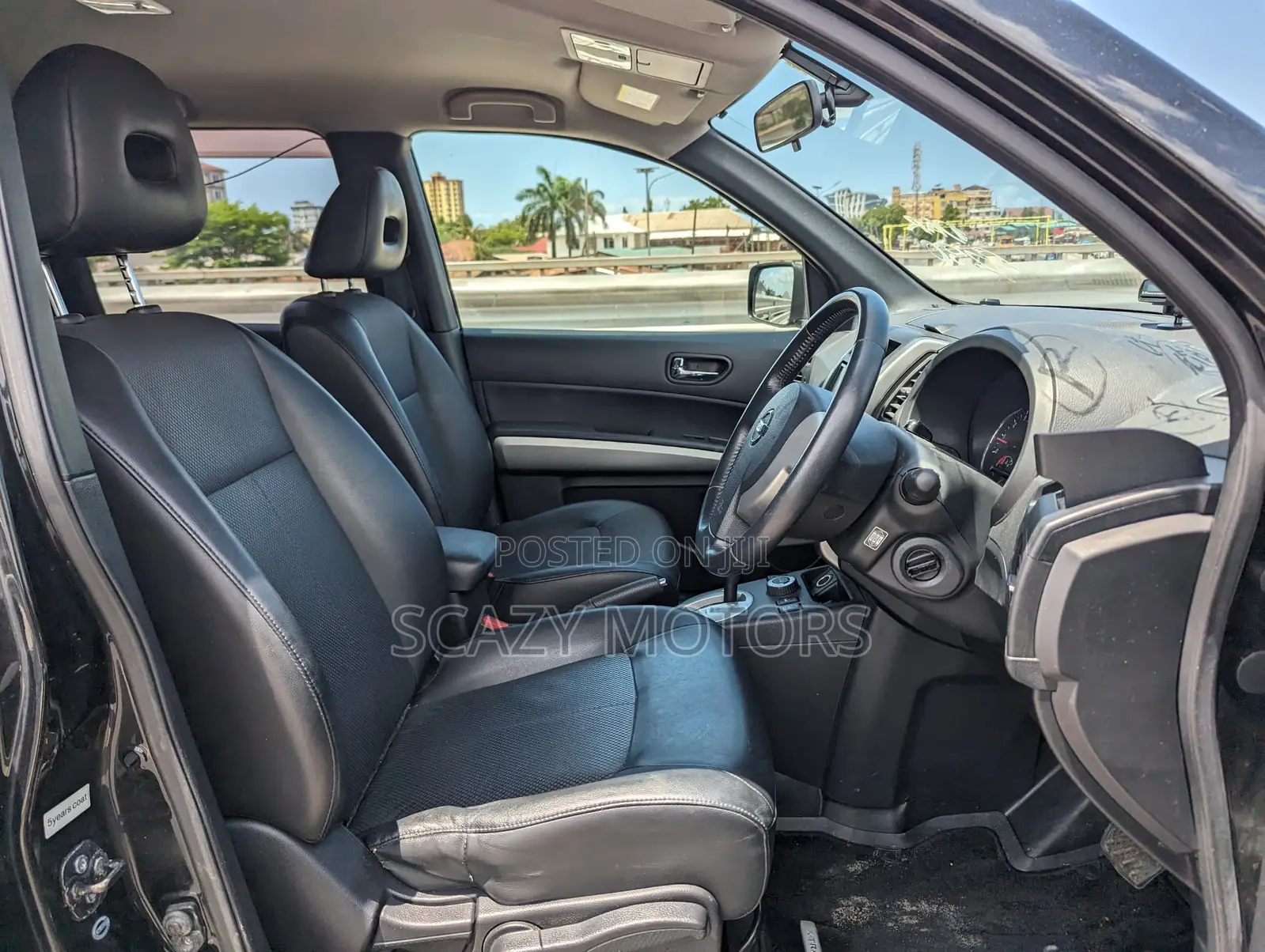 Nissan X-Trail 2012 Black