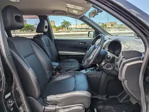 Nissan X-Trail 2012 Black
