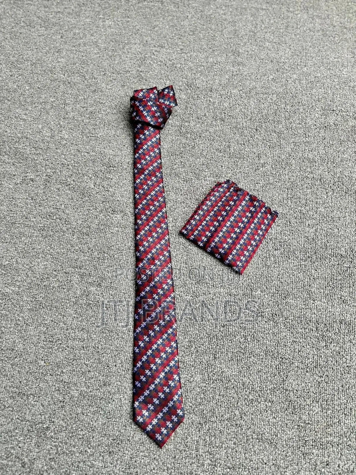 New Suitable Tie