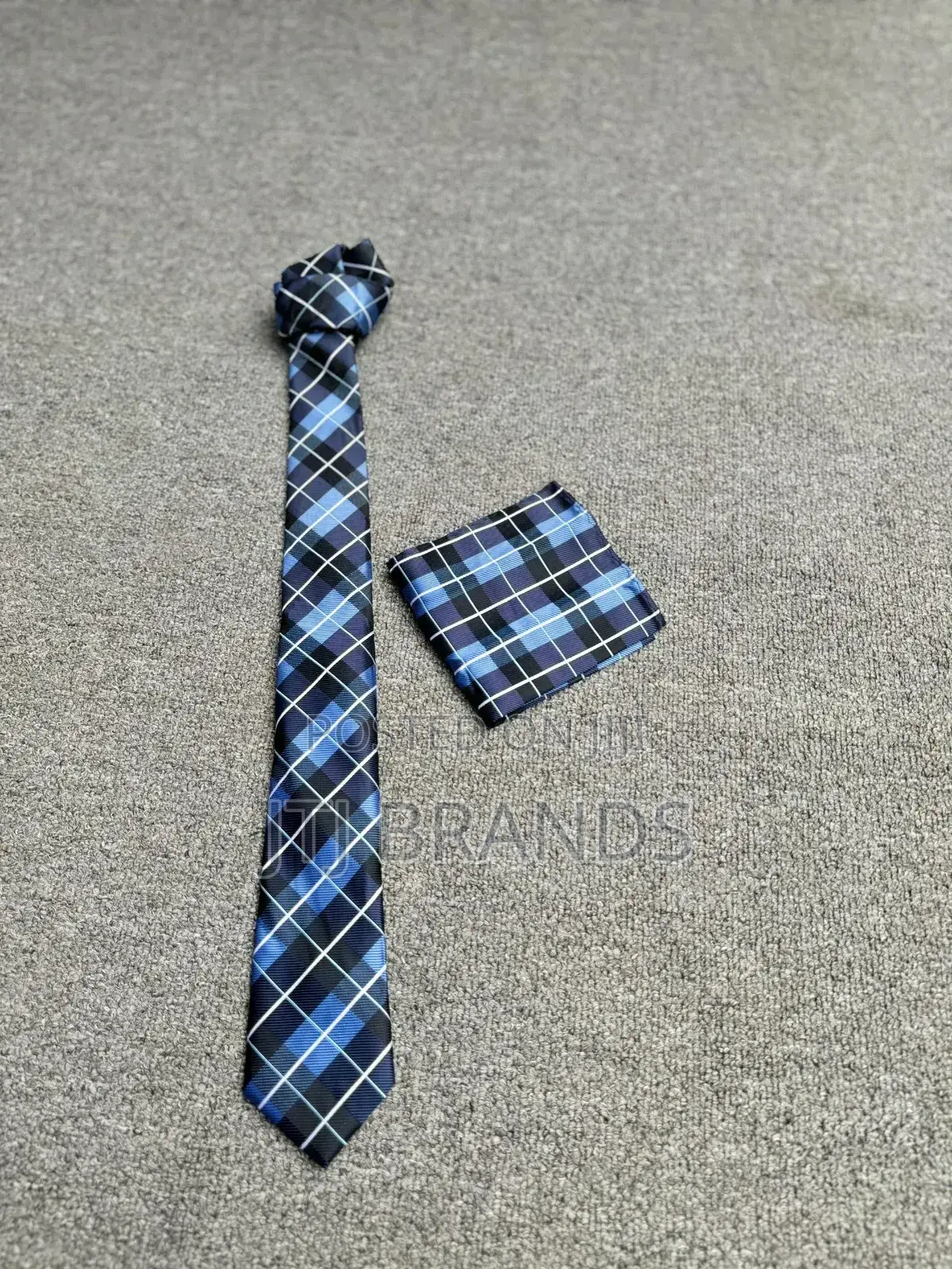 New Suitable Tie