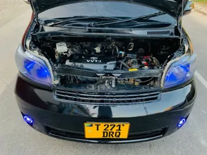 Toyota Porte 2006 Black