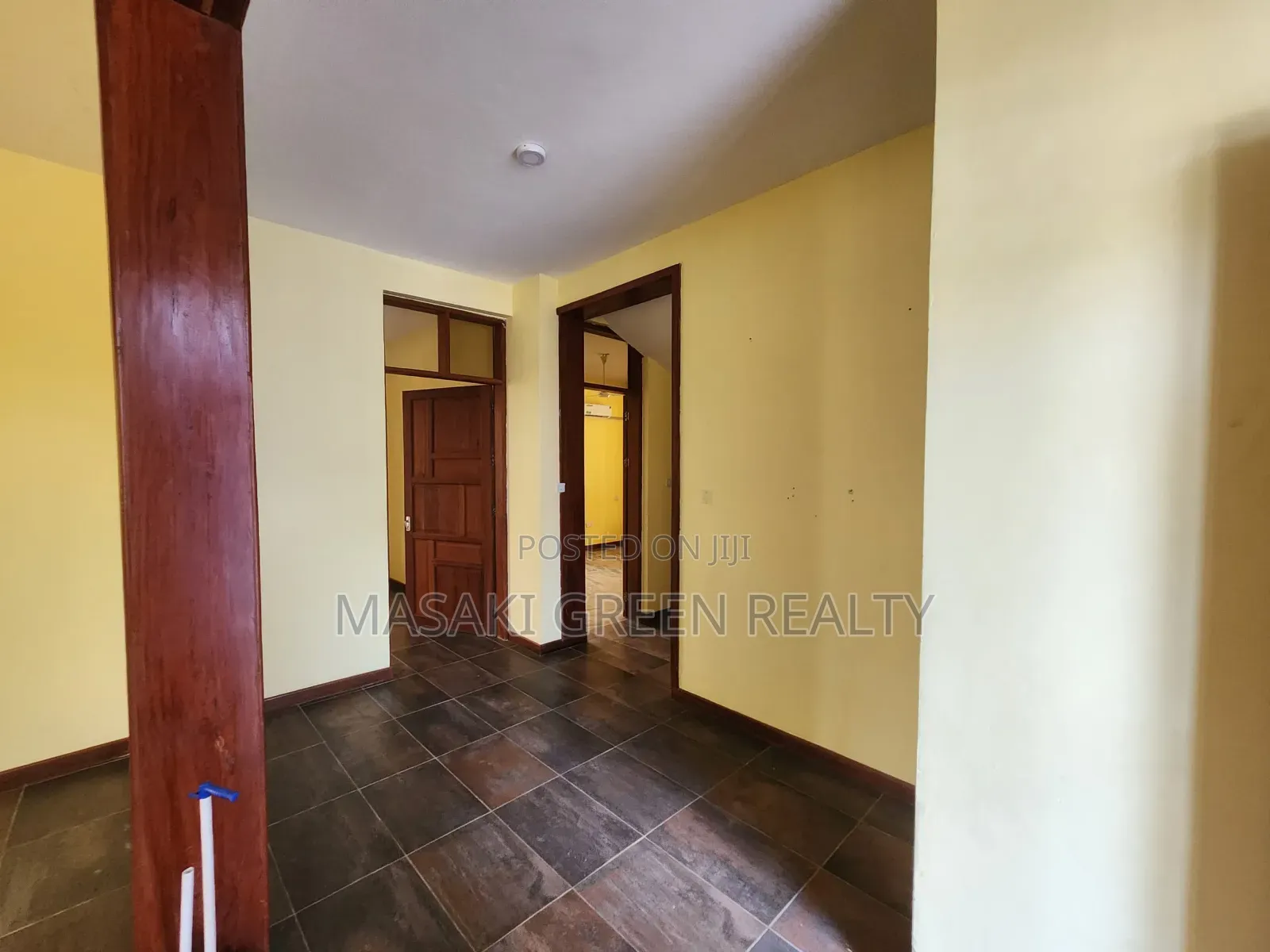 5bdrm House in Kigamboni Estate for sale