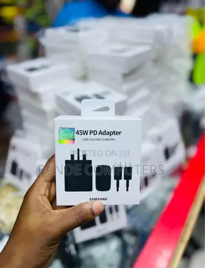 45W Pd Charger With USB C to USB C Cable