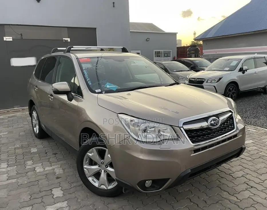 Subaru Forester 2013 Beige