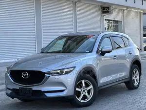 Photo - Mazda CX-5 2.2 Diesel FWD 2018 Silver