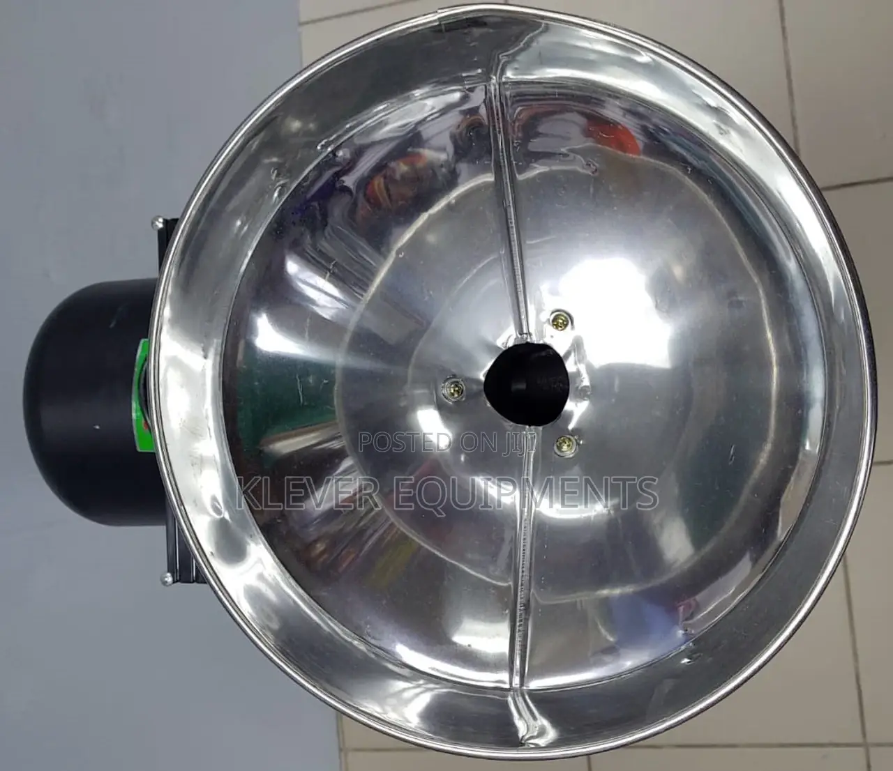 Wet and Dry Commercial Electric Mill Grinder.
