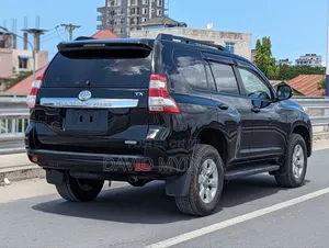 Toyota Land Cruiser Prado 2015 Black