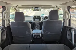 Toyota Land Cruiser Prado 2015 Black