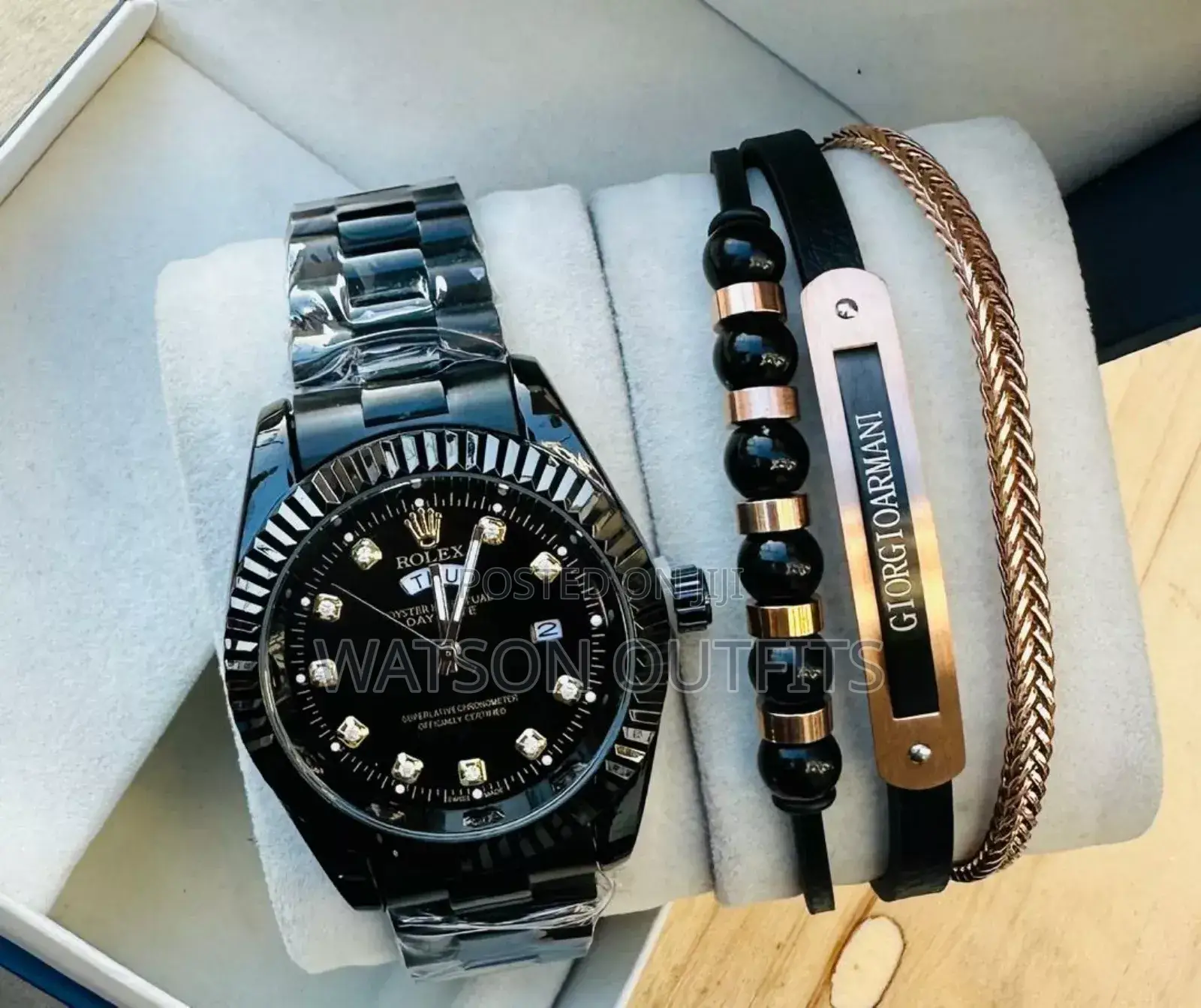 New Set Yaani Saa Na Bracelet