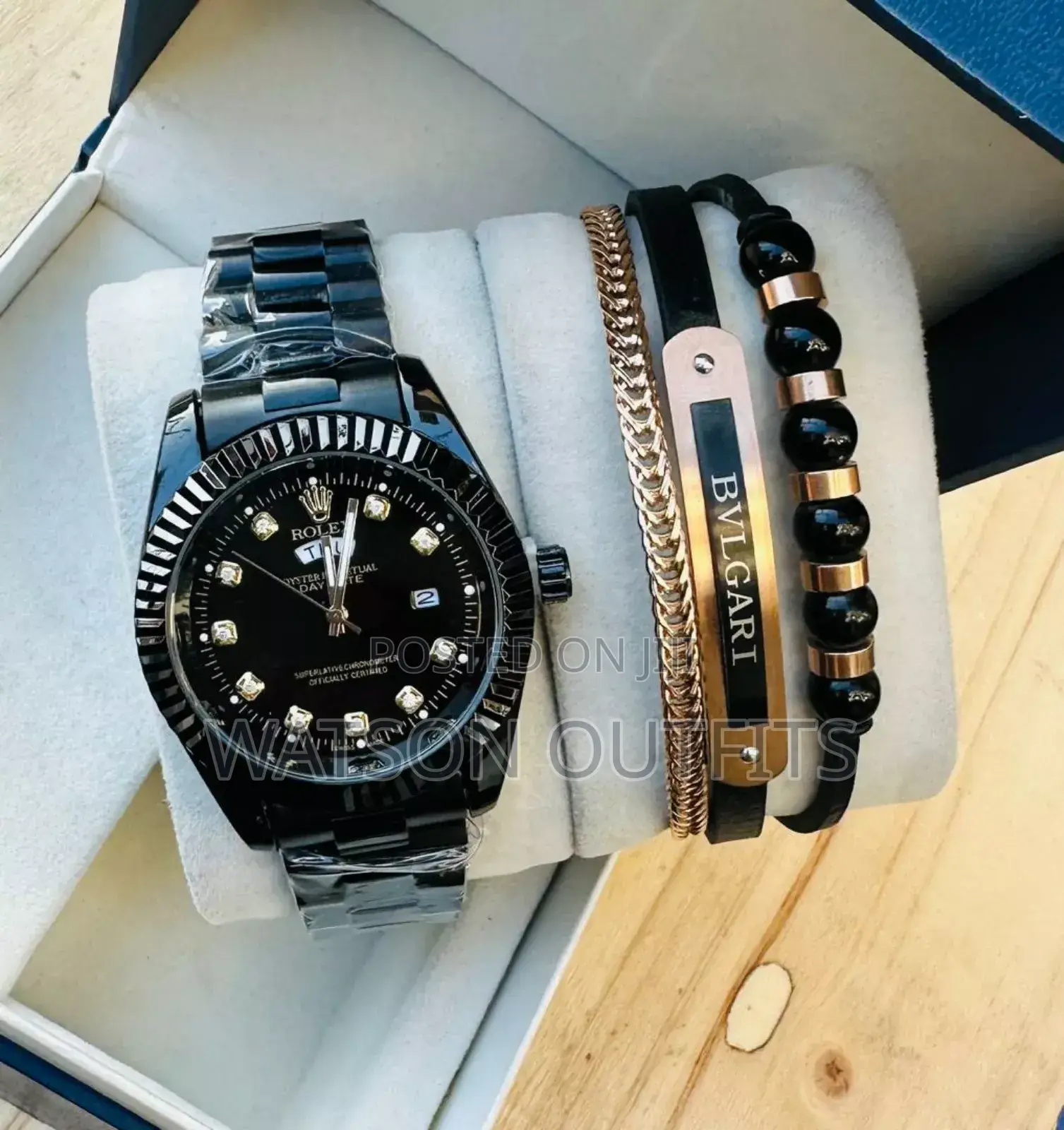 New Set Yaani Saa Na Bracelet
