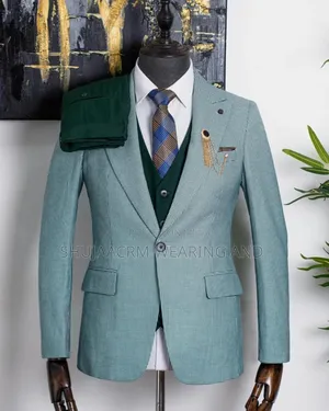Suits Za Kisasa Kwa Wanaume