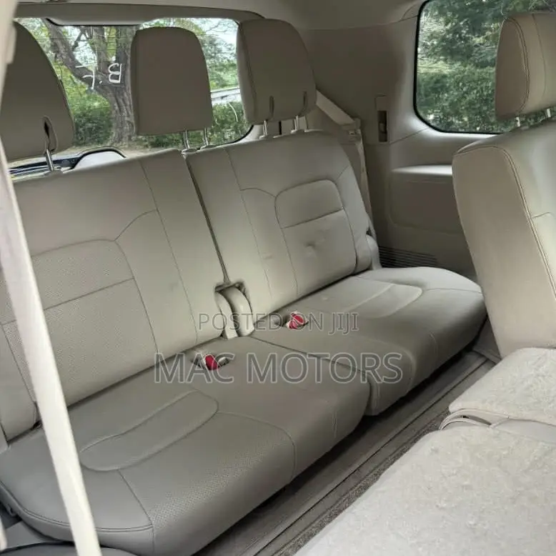 Toyota Land Cruiser 4.5 V8 VXR 2017 White