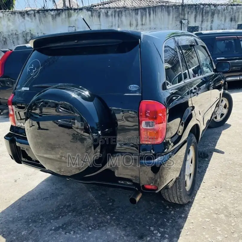 Toyota RAV4 2001 Black