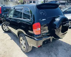 Toyota RAV4 2001 Black