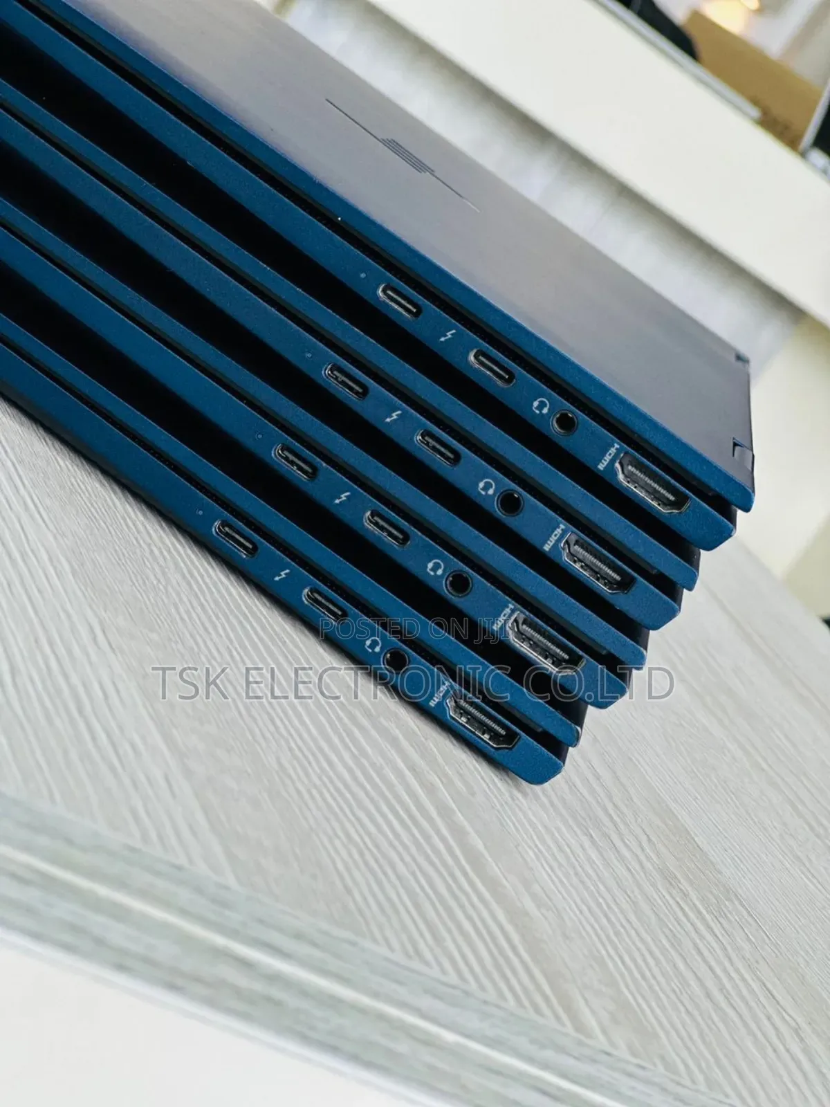 Laptop HP Elite Dragonfly G3 8GB Intel Core I5 SSD 256GB