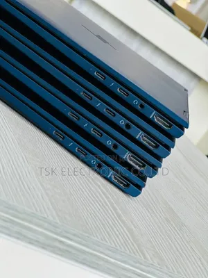 Laptop HP Elite Dragonfly G3 8GB Intel Core I5 SSD 256GB