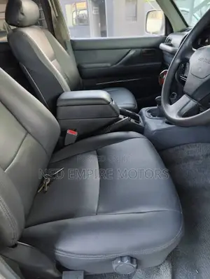 Toyota Land Cruiser 1994 Gray
