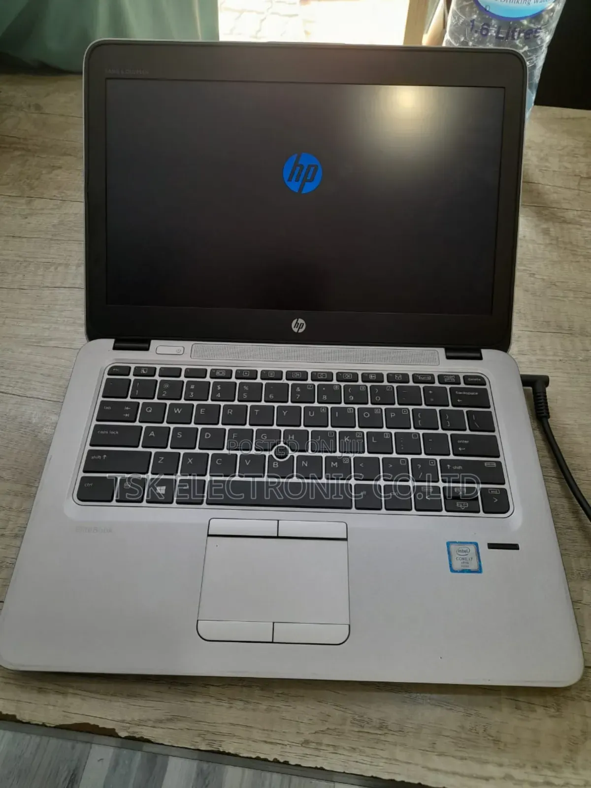 Laptop HP EliteBook 820 G3 8GB Intel Core I7 SSD 256GB