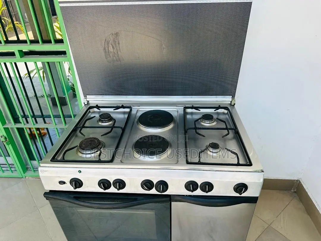 Indesit Cooker -4 Plates Gas -2 Plates Umeme -Oven Umeme