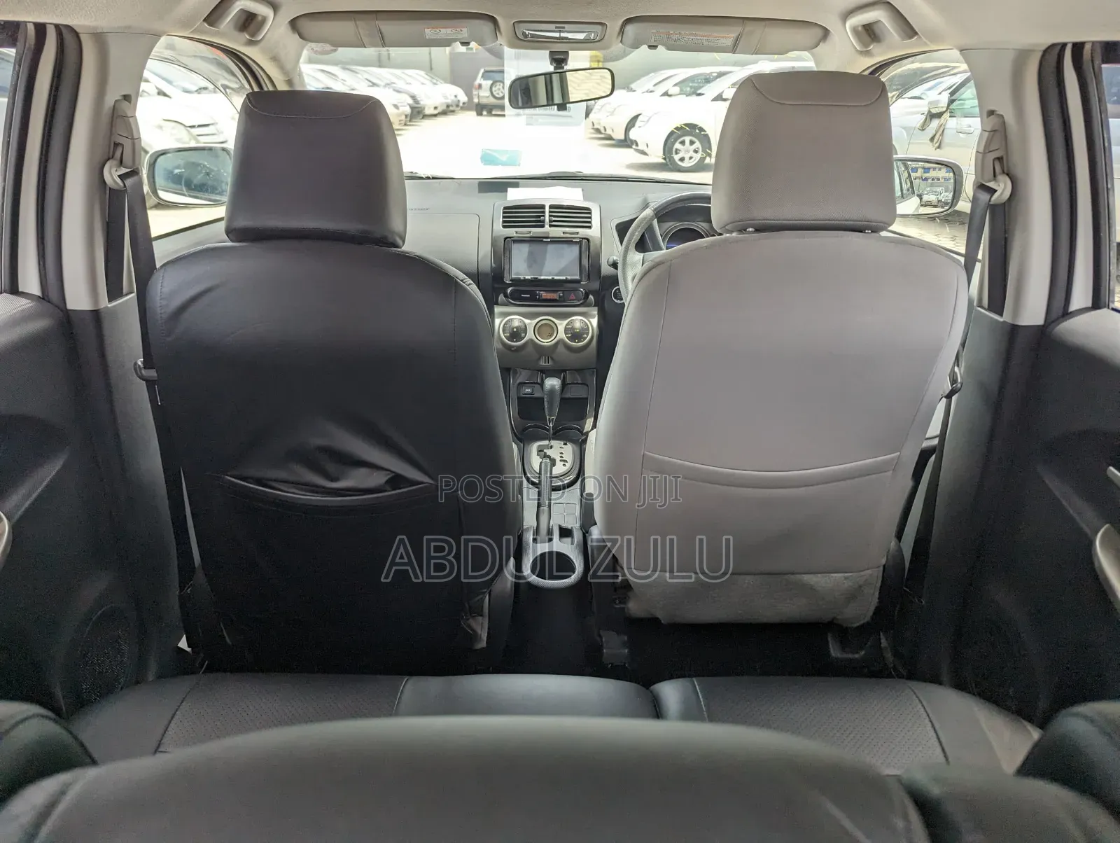 Toyota IST 2009 White