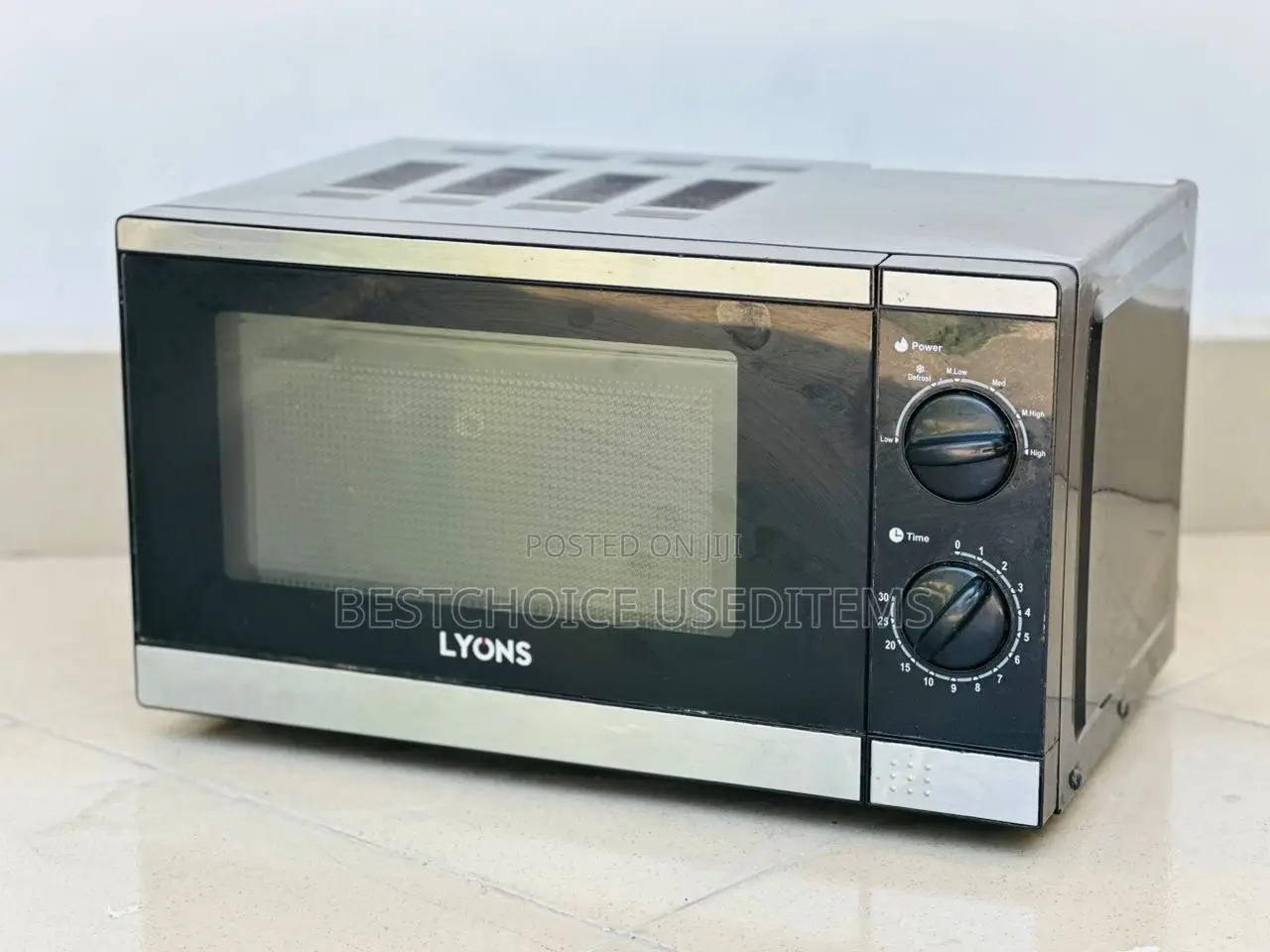 Microwave Used Clean Alyons Lita 20