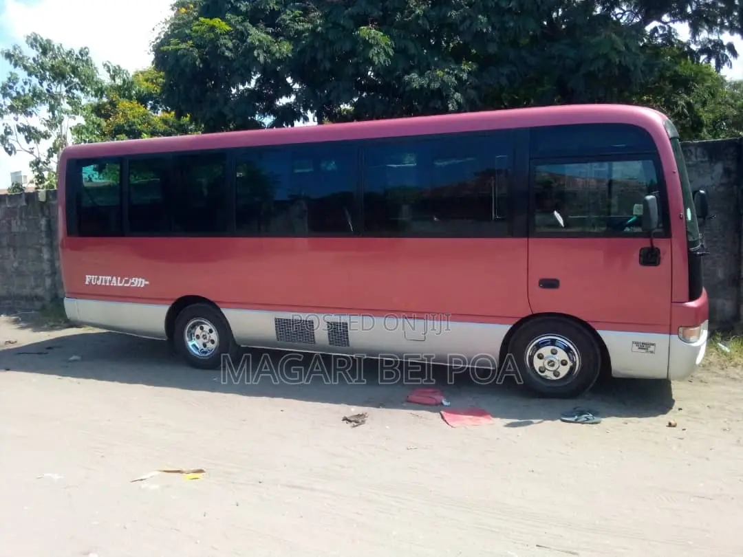 Nissan Civilian 2002 Red