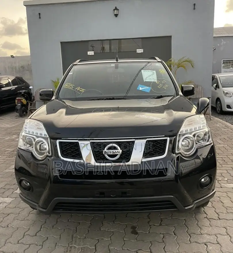 Nissan X-Trail 2013 Black
