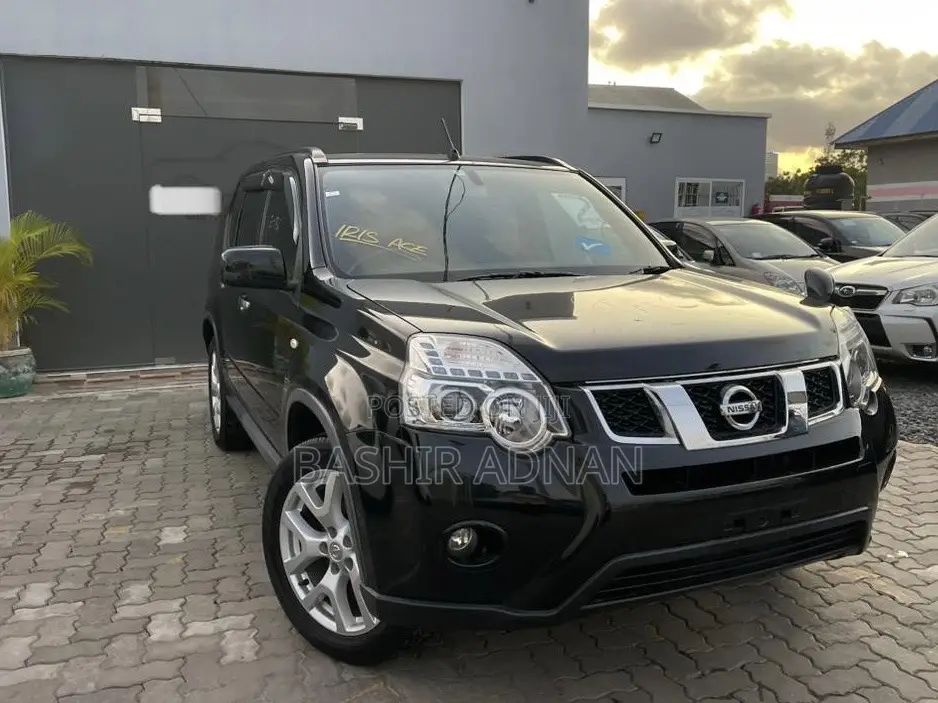 Nissan X-Trail 2013 Black